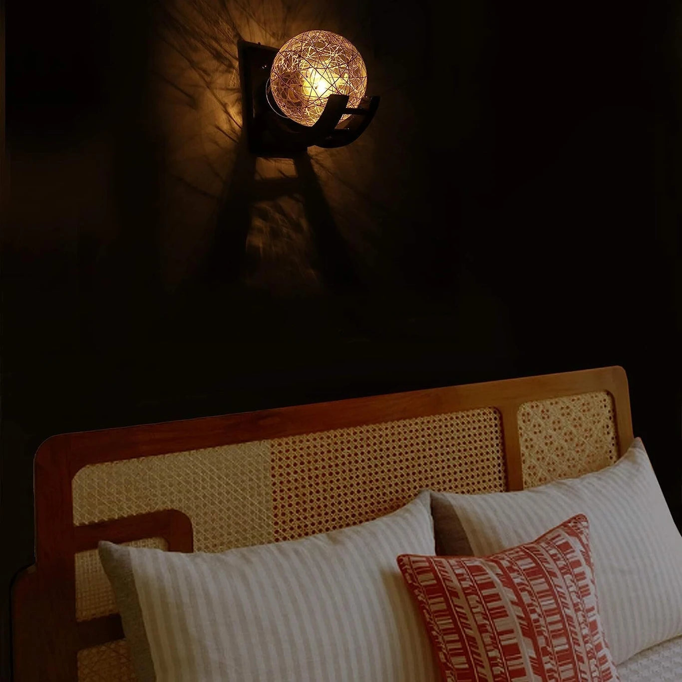 wall lamp